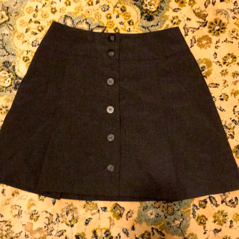 cute gray pleated skirt